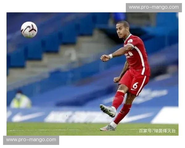 速度的终点，艺术的起点：当“快速”撞上“比利亚”，谁才是绿茵场上的永恒答案？